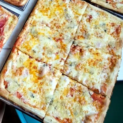 Foto de Pizza 4 Quesos