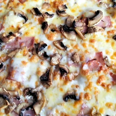 Foto de Pizza Carbonara
